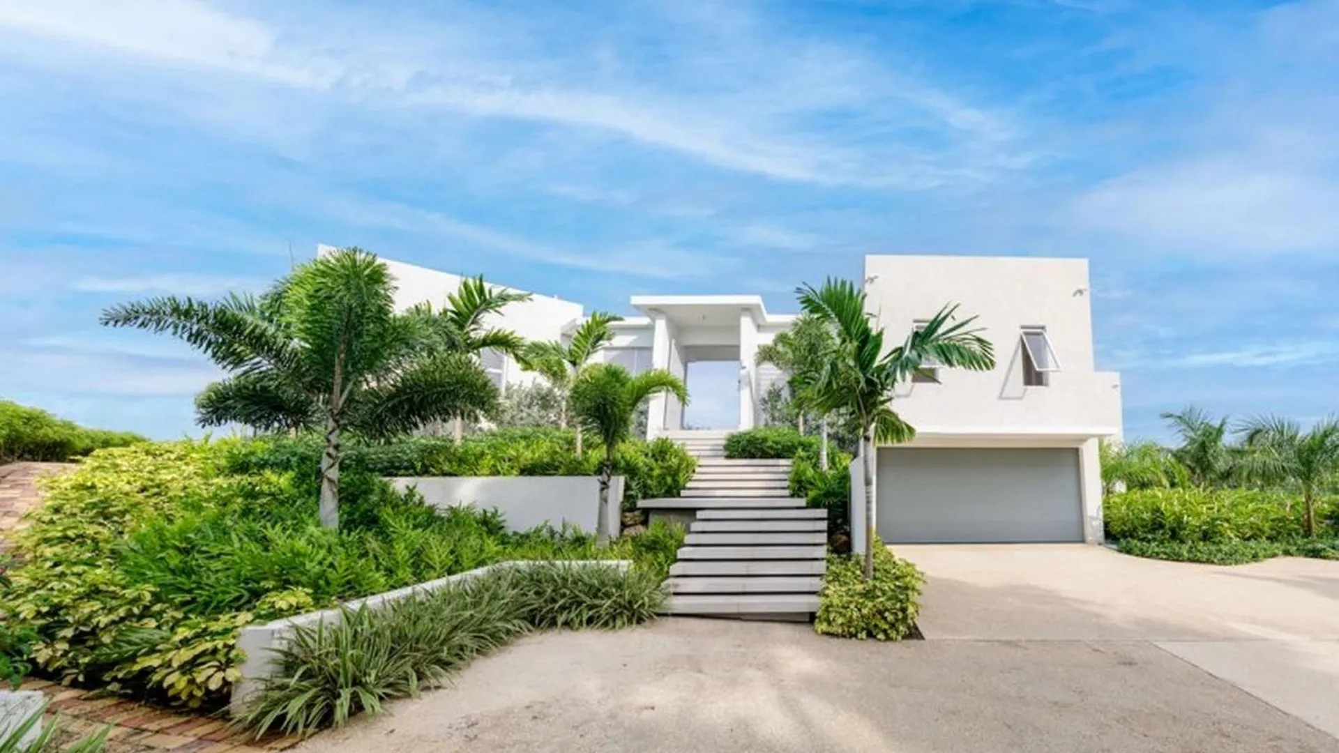 Incredible Views Of Sea From The Pool - Cool Breeze Villa Saint James