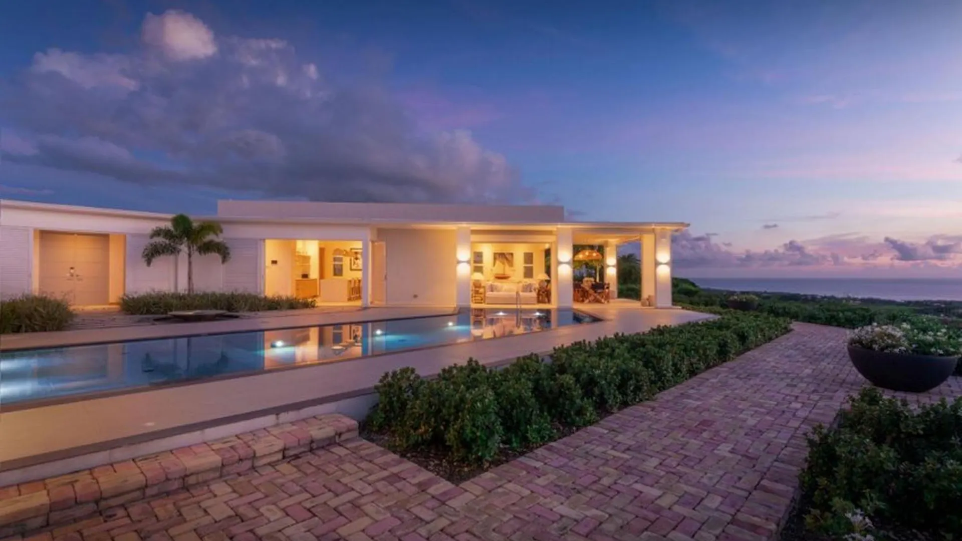 Incredible Views Of Sea From The Pool - Cool Breeze Villa Saint James